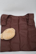 画像2: BABY,THE STARS SHINE BRIGHT / くまくみゃちゃんのエコバッグ付きポーチ  ブラウン S-26-03-12-001-BA-ZA-HR-ZS (2)