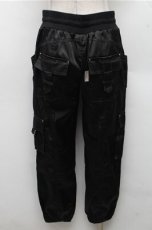 画像2: Rozen Kavalier / 刺繍サテンパンツ  黒 S-26-03-12-060-OO-PA-AS-ZS (2)