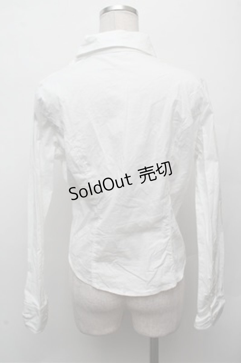 画像2: GRAMM / 胸元ビーズデザインブラウス  白 S-26-03-12-015-HN-TS-HR-ZS (2)