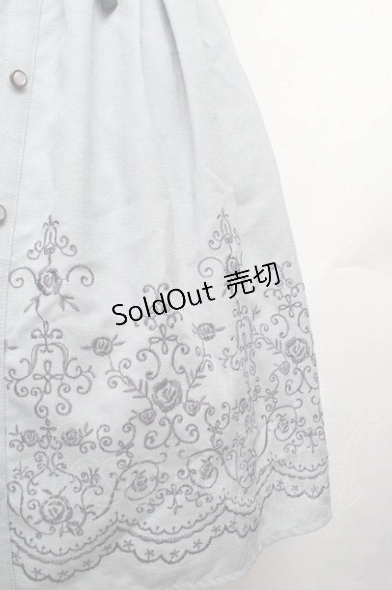 画像2: axes femme POETIQUE / 裾刺繍ジャンドレ  サックス S-26-03-14-032-AX-OP-HR-ZS (2)