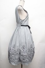 画像3: axes femme POETIQUE / 裾刺繍ジャンドレ  サックス S-26-03-14-032-AX-OP-HR-ZS (3)