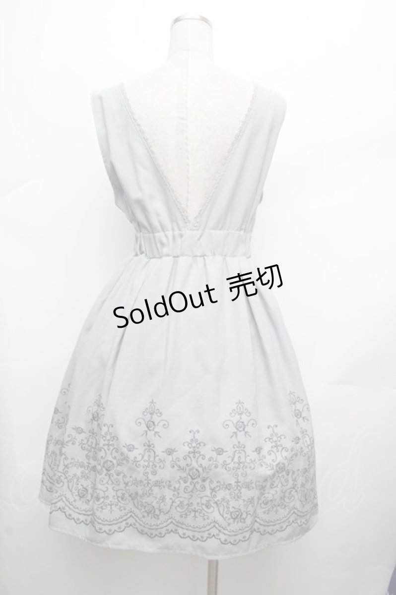 画像4: axes femme POETIQUE / 裾刺繍ジャンドレ  サックス S-26-03-14-032-AX-OP-HR-ZS (4)