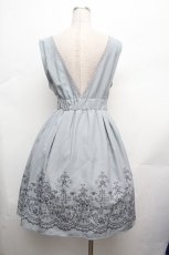 画像4: axes femme POETIQUE / 裾刺繍ジャンドレ  サックス S-26-03-14-032-AX-OP-HR-ZS (4)