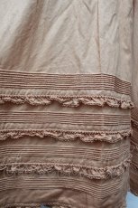 画像2: WONDERFUL WORLD / ピンタック使いエプロン  ブラウン S-26-03-14-043-LO-ZA-AS-ZS (2)