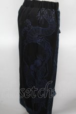 画像5: Qutie Frash / 龍pt和柄プリーツスカート  黒ｘブルー S-26-03-14-059-QU-SK-HR-ZS (5)