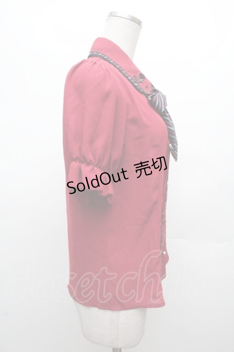 画像2: axes femme POETIQUE / ミッキー&ミニー刺繍襟半袖ブラウス  赤 S-26-03-14-008-AX-BL-HR-ZS (2)