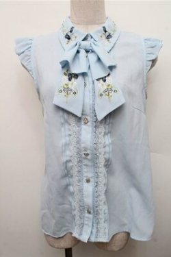 画像1: axes femme / 刺繍リボンノースリーブブラウス  サックス S-26-03-15-036-AX-BL-HR-ZS