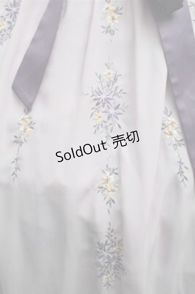 画像3: axes femme / フラワー刺繍イレヘムスカート  ラベンダー S-26-03-15-065-AX-SK-HR-ZS (3)