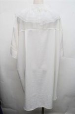 画像2: axes femme / チュールフリルカラー付シャツ  白 S-26-03-15-023-AX-BL-AS-ZS (2)