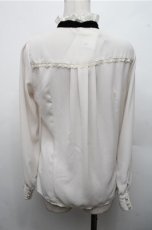 画像2: axes femme POETIQUE / タックレーススタンドネックブラウス  アイボリー S-26-03-15-025-AX-TO-HR-ZS (2)