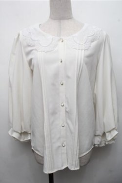 画像1: axes femme POETIQUE / スカラップ刺繍襟ブラウス  オフ S-26-03-15-026-AX-TO-HR-ZS