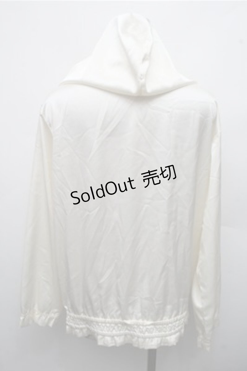 画像2: Ank Rouge / ローズ刺繍サテンパーカー  オフ S-26-03-15-030-CA-TO-AS-ZS (2)