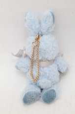 画像2: Maison de FLEUR / うさぎバッグチャーム  サックス S-26-03-17-002-LO-ZA-AS-ZT651-F002 (2)