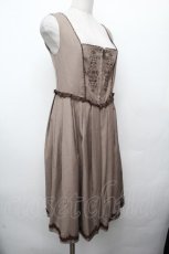 画像3: axes femme / アンティーク刺繍入りワンピース  ブラウン S-26-03-19-036-AX-OP-HR-ZS (3)