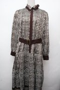axes femme NOSTALGIE / 千鳥ワンピース  ブラウン S-26-03-23-038-AX-OP-AS-ZS