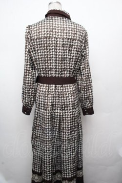 画像2: axes femme NOSTALGIE / 千鳥ワンピース  ブラウン S-26-03-23-038-AX-OP-AS-ZS