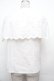 画像2: axes femme POETIQUE / 刺繍ケープ風ノースリブラウス  白 S-26-03-23-001-AX-BL-AS-ZS (2)