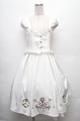 Amavel / Sacred Heart Rosaryジャンパースカート  白 S-26-03-24-044-CA-OP-HR-ZS