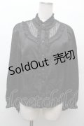 Amavel / ヨークレース切替ブラウス  黒 S-26-03-28-028-CA-BL-AS-ZS