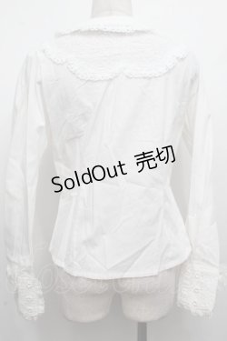 画像2: BABY,THE STARS SHINE BRIGHT / 赤いひとかけらのMarchenレースブラウス  白 S-26-04-02-012-BA-AC-AS-ZS