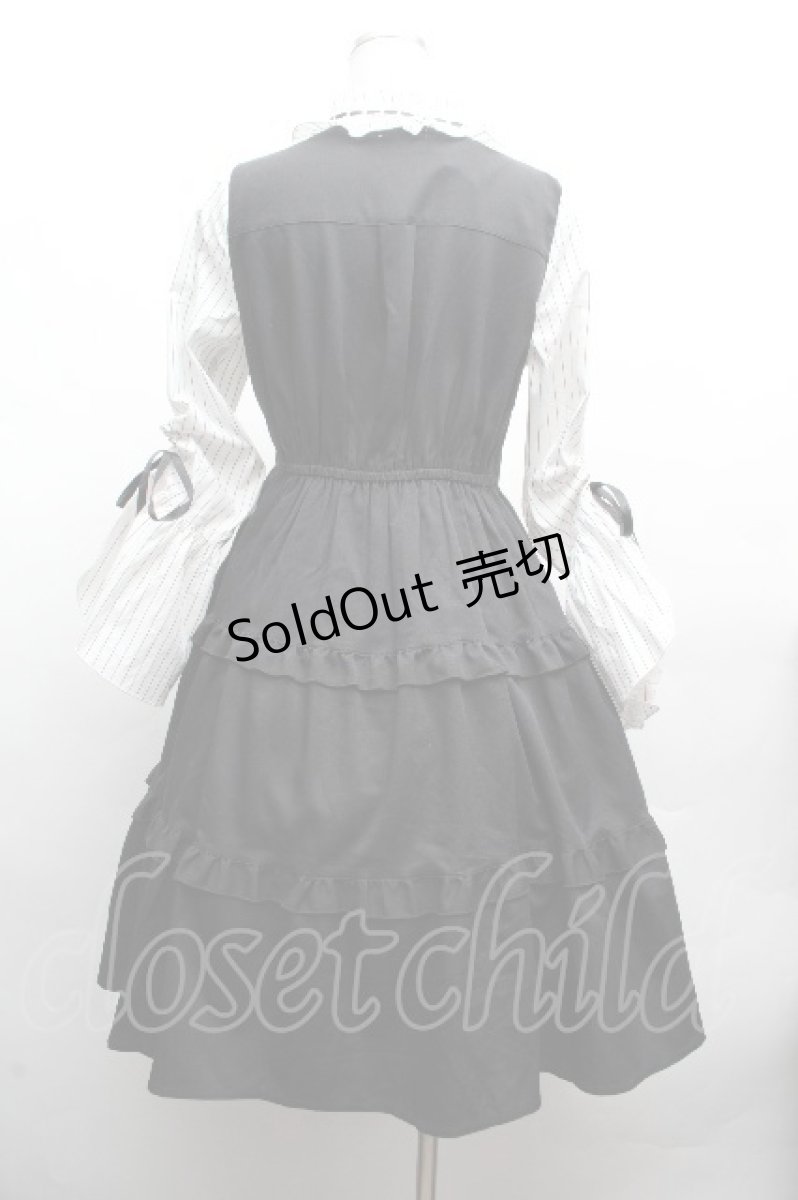 画像3: axes femme POETIQUE / 姫袖風ジャンパースカートドッキングワンピース  黒ｘ白 S-26-04-10-047-AX-OP-HR-ZS (3)