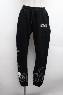 画像1: NieR Clothing / プリントスウェットパンツ  黒 S-26-04-10-060-PU-PA-HR-ZS