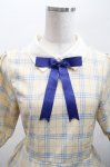 画像3: Amavel / リボンブローチ付きチェックワンピース F ベージュ S-26-04-18-1047-CA-OP-TE-ZS (3)