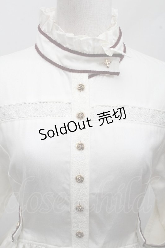 画像3: ALICE and the PIRATES / Roses cross emblemナースワンピース  キナリｘボルドー S-26-04-18-1048-PA-OP-HR-ZS (3)