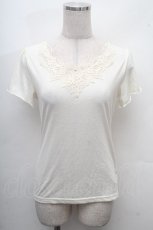 画像1: axes femme / モチーフレース使い半袖インナー  キナリ S-26-04-18-1021-AX-TO-HR-ZS (1)