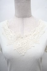 画像3: axes femme / モチーフレース使い半袖インナー  キナリ S-26-04-18-1021-AX-TO-HR-ZS (3)