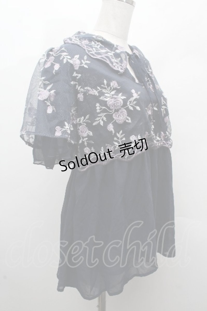 画像3: axes femme / チュール刺繍ロングシャツ  紺 S-26-04-19-025-AX-BL-HR-ZS (3)