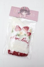 画像1: Nyanya / Strawberry Flowers on the Hill ソックス  白ｘ赤 S-26-04-20-1001-EL-OP-HR-ZS (1)