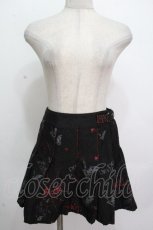 画像1: Channel H / プリントプリーツデニムスカート  黒ｚ赤 S-26-04-24-059-HN-SK-HR-ZS (1)