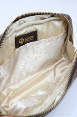 画像4: Q-pot. / ビターチョコレートスクエアポーチ  ブラウン S-26-04-25-037-QP-ZA-HR-ZS (4)