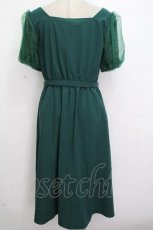 画像2: axes femme POETIQUE / パフ袖スクエアネックワンピース  グリーン S-26-04-25-1029-AX-OP-AS-ZS (2)