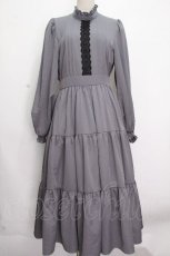 画像1: m petit by misako / AM*レースティアードワンピース  グレー S-26-04-25-1042-LO-OP-SZ-ZS (1)