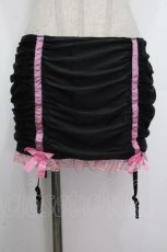 画像1: SEXY DYNAMITE LONDON (CHOICE) / サテンレーススカート  黒ｘピンク S-26-04-26-060-PU-SK-HR-ZS (1)