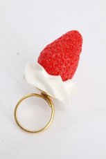 画像2: Q-pot. /  Fresh Straeberryリング  白ｘ赤 S-26-04-26-009-QP-AC-AS-ZS (2)