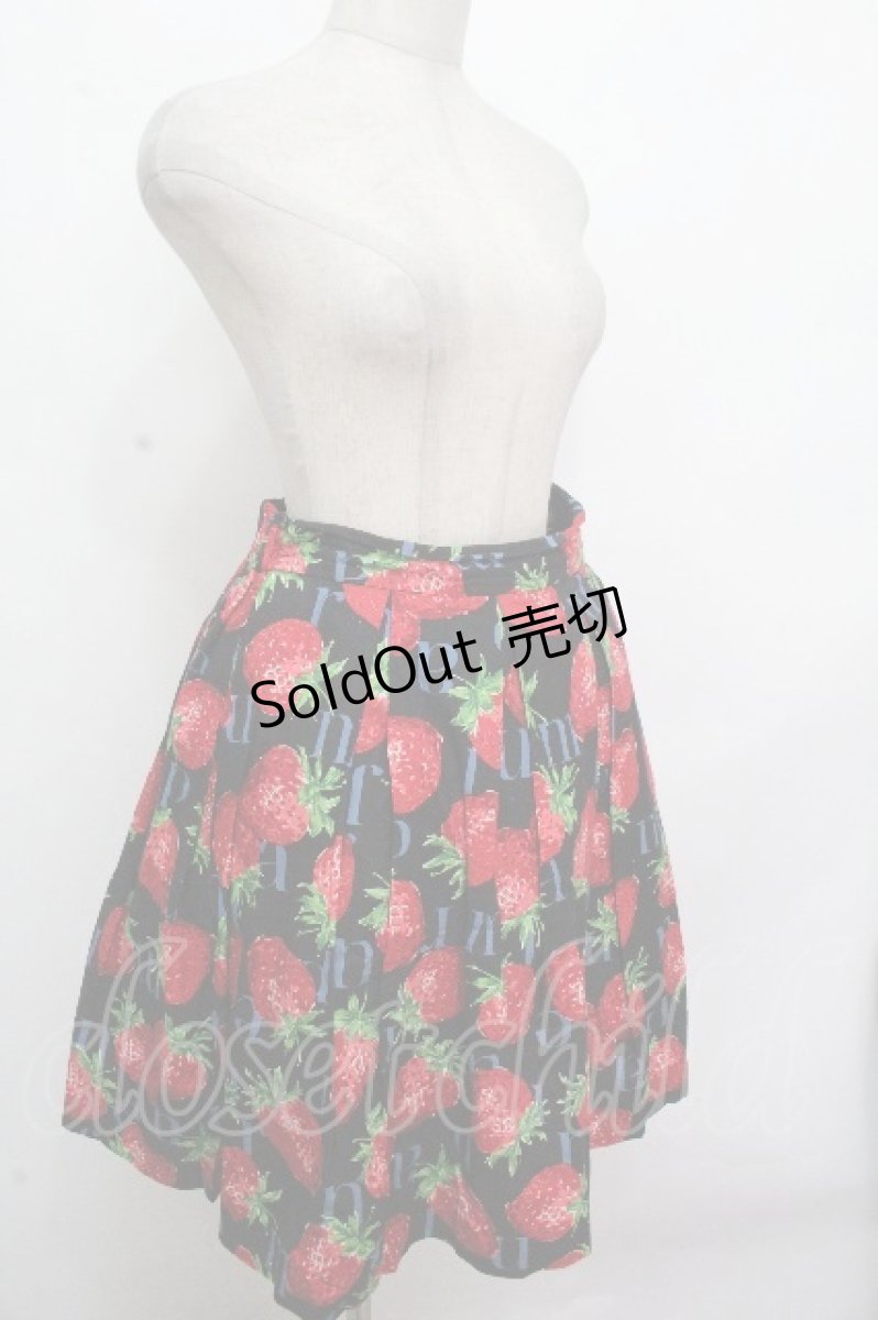 画像3: Jane Marple / Strawberry Meets Logoスカート  黒 S-26-04-27-039-JM-SK-AS-ZS (3)