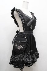 画像2: Ozz oneste / 薔薇刺繍エプロン  黒 S-26-04-30-1037-OO-TO-HR-ZS (2)