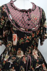 画像2: PINK HOUSE / Rambling Heartsプリントパッチワークワンピース  黒 S-26-04-30-043-LO-OP-AS-ZS (2)