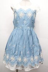 画像1: axes femme / 刺繍入りワンピース  サックスｘアイボリー S-26-05-02-037-AX-OP-HR-ZS (1)