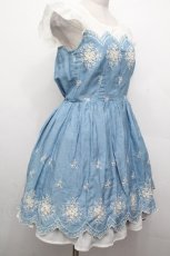 画像3: axes femme / 刺繍入りワンピース  サックスｘアイボリー S-26-05-02-037-AX-OP-HR-ZS (3)