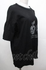 画像3: NieR Clothing / 肩開きプリントTシャツ  黒 S-26-05-03-046-PU-TS-HR-ZS (3)