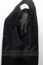 画像4: NieR Clothing / 肩開きプリントTシャツ  黒 S-26-05-03-046-PU-TS-HR-ZS (4)