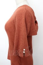 画像3: axes femme / ねじりリボンデザインニット  オレンジ S-26-05-05-040-AX-TO-HR-ZS (3)