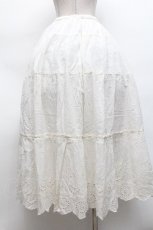 画像2: axes femme / インド綿テイアードスカート  オフ S-26-05-06-049-AX-SK-AS-ZS (2)