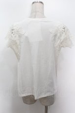 画像2: axes femme / フラワーレーススリーブTシャツ  キナリ S-26-05-06-012-AX-TO-HR-ZS (2)