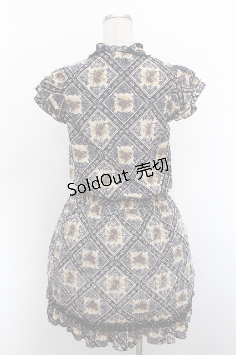 画像2: axes femme / 花柄ワンピース   S-26-05-08-040-AX-BL-AS-ZS (2)