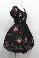 画像2: Ank Rouge / ストロベリー刺繍ワンピース  黒 S-26-05-10-056-CA-OP-AS-ZS (2)